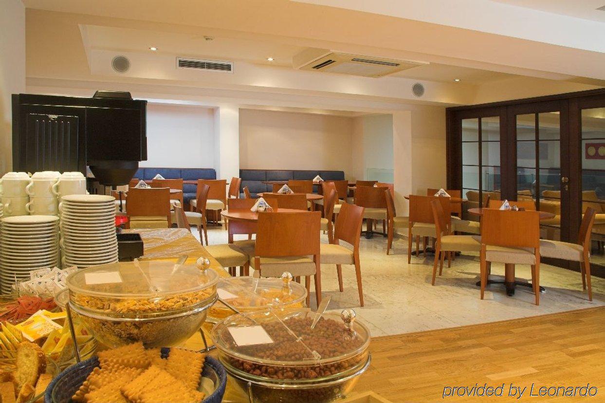 Arion Athens Hotel Екстериор снимка