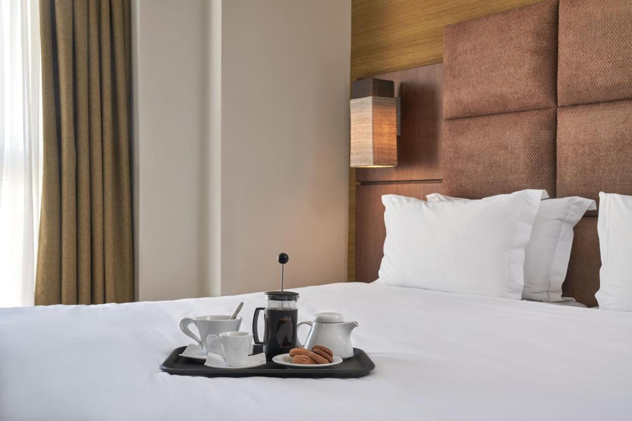 Arion Athens Hotel Екстериор снимка
